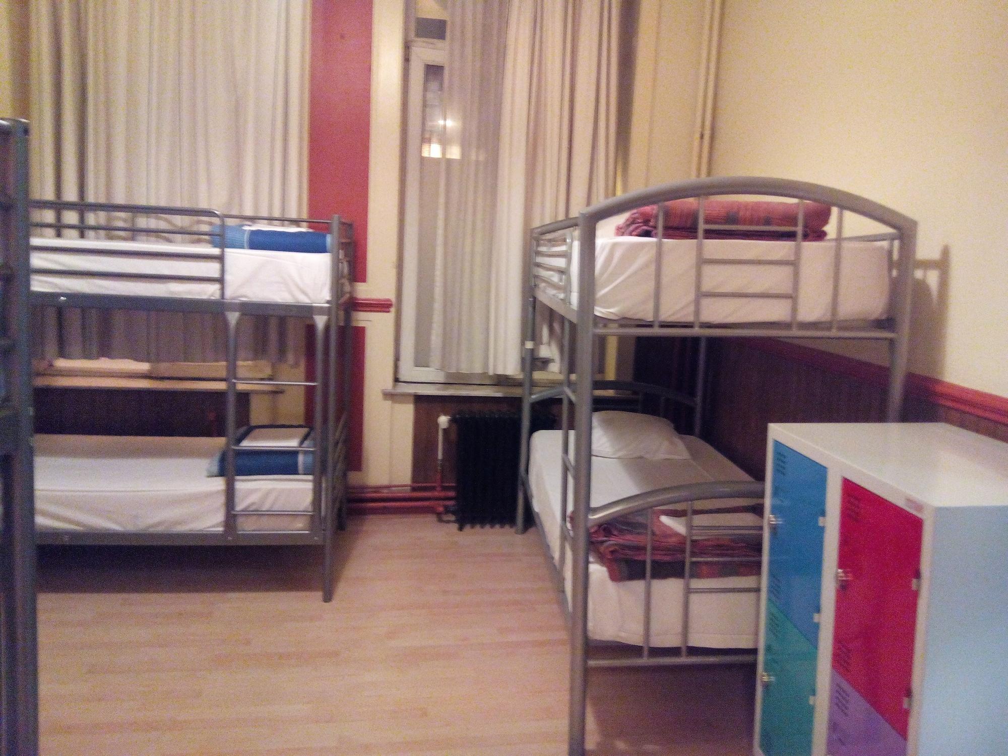 Hostel Louise Ixelles Eksteriør bilde