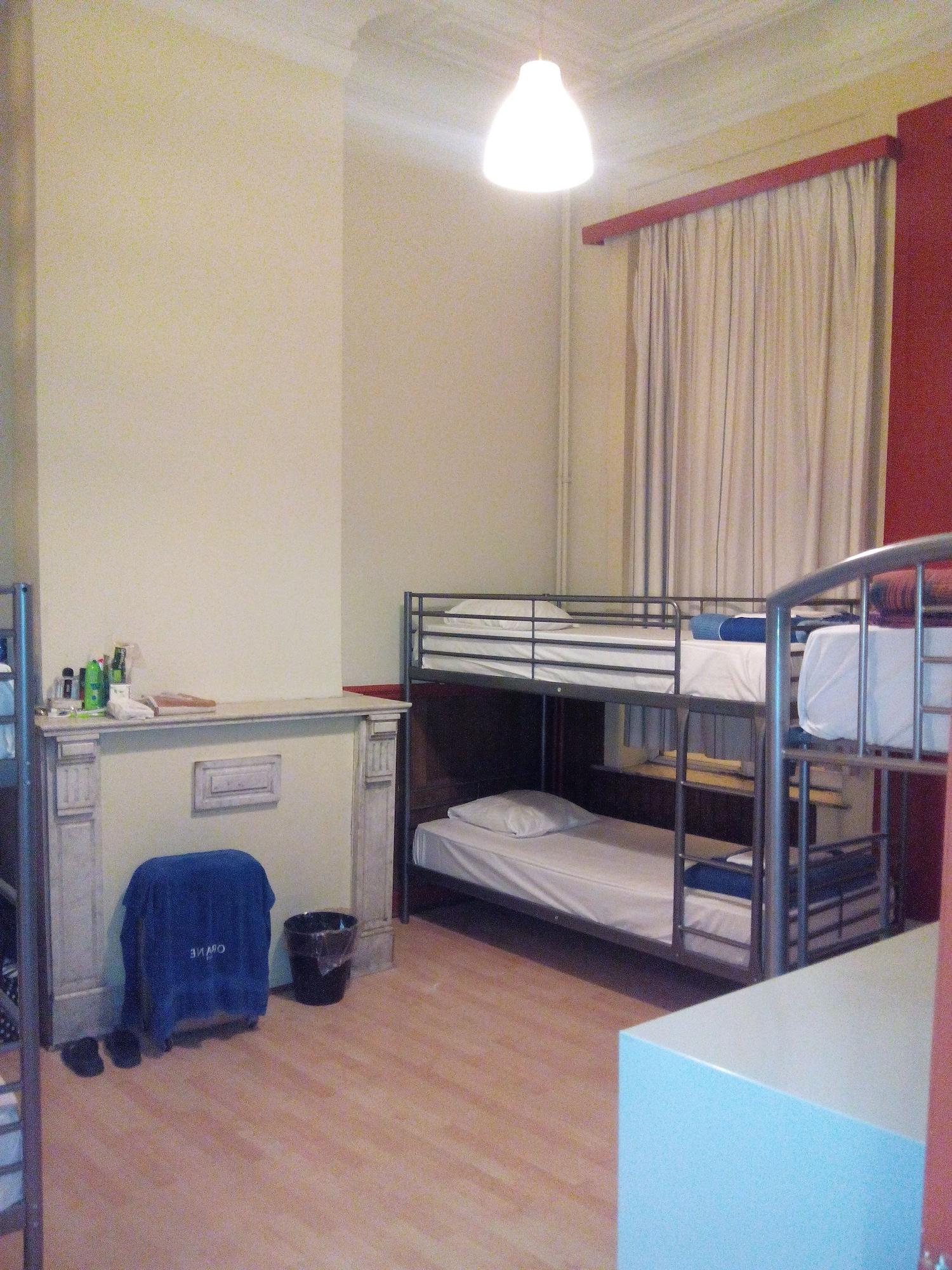 Hostel Louise Ixelles Eksteriør bilde